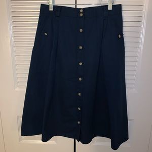 🔥 A line button down skirt